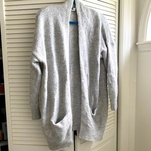 Gorgeous cozy French connection gray open sweater